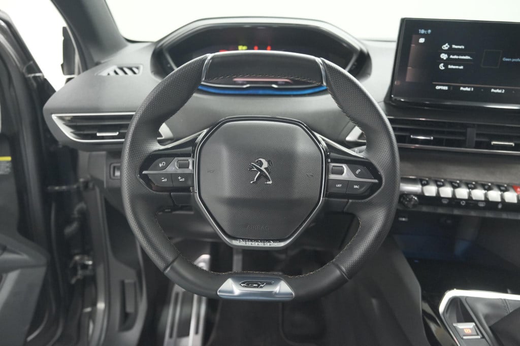 Peugeot 5008 puretech 130 gt | camera | adaptieve cruise control | dodehoek