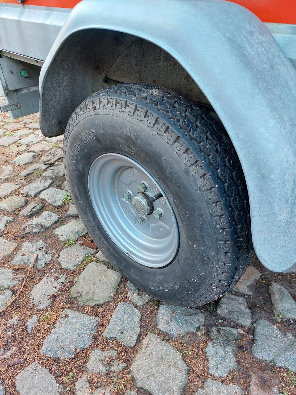 Aanhangwagen met huif