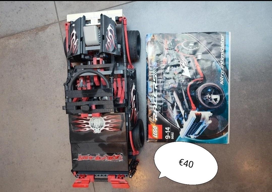 LEGO