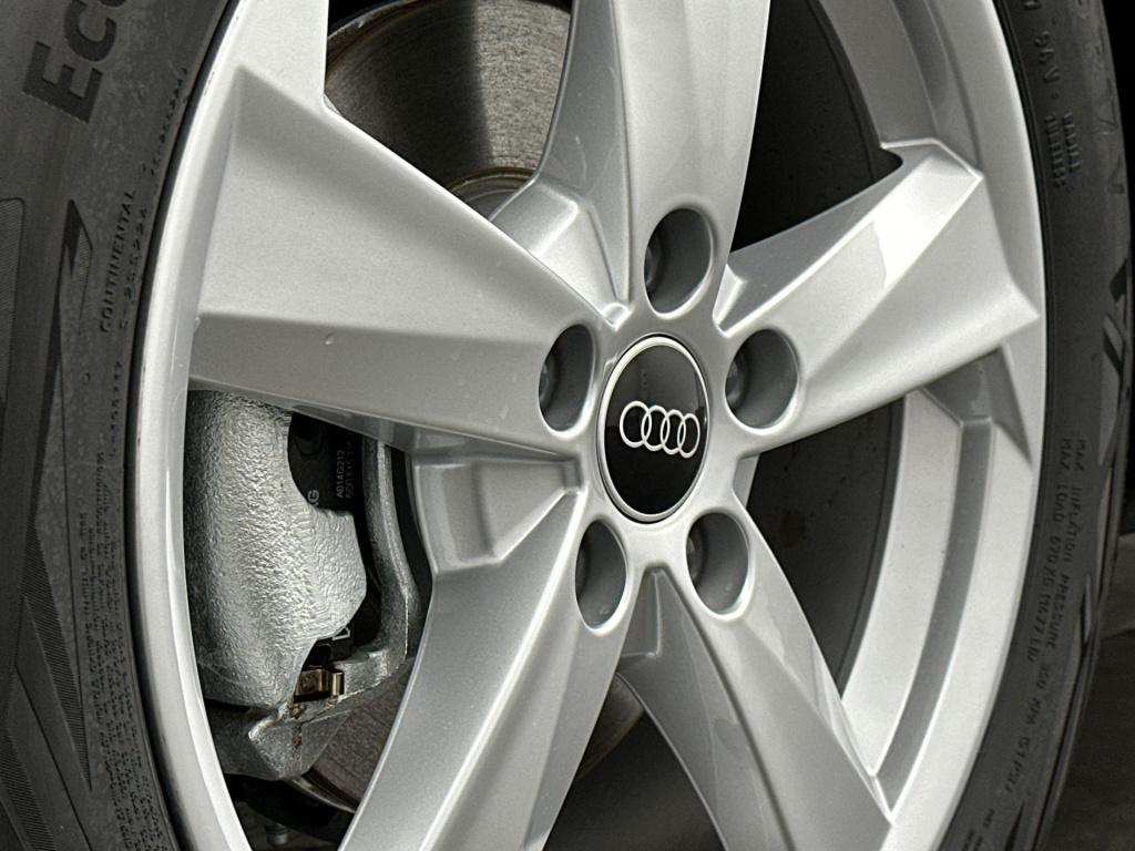 Audi Q2 s edition 35 tfsi 110 kw / 150 pk hatchback 7 vers