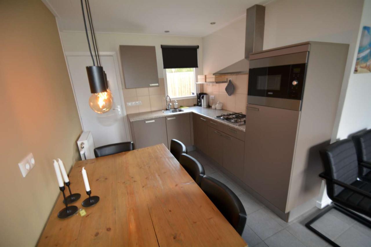 Woning te huur Serooskerke, dichtbij Middelburg, Goes, haven van Vlissingen