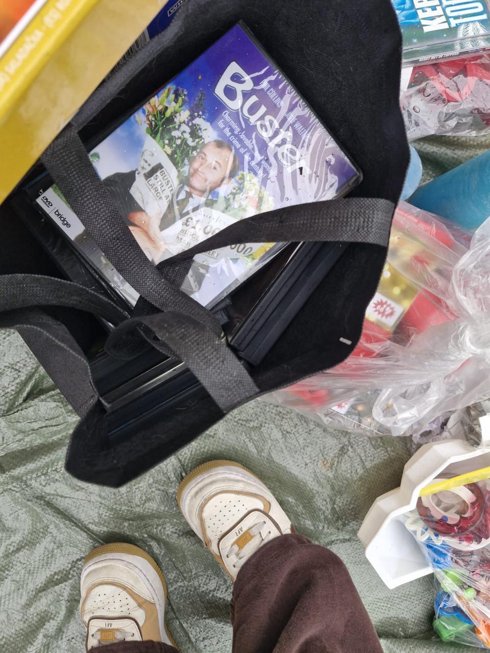 Rommelmarkt spullen