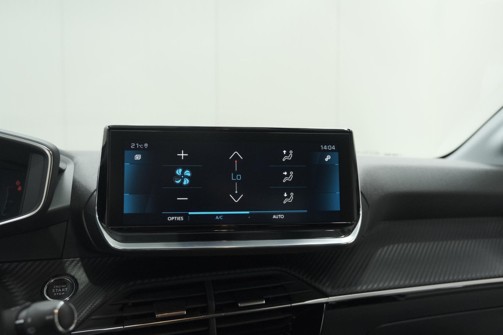 Peugeot 208 puretech 100 gt | camera | navigatie | apple carplay | parkeers