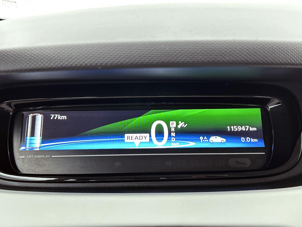 Renault Zoe r90 life 41 kwh | apple carplay / android auto | climate contro
