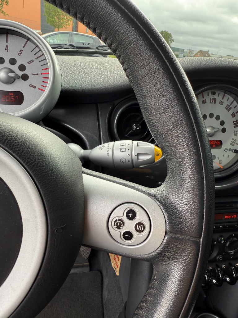 Mini Cooper 1.6 - chili - origineel nl - nap!