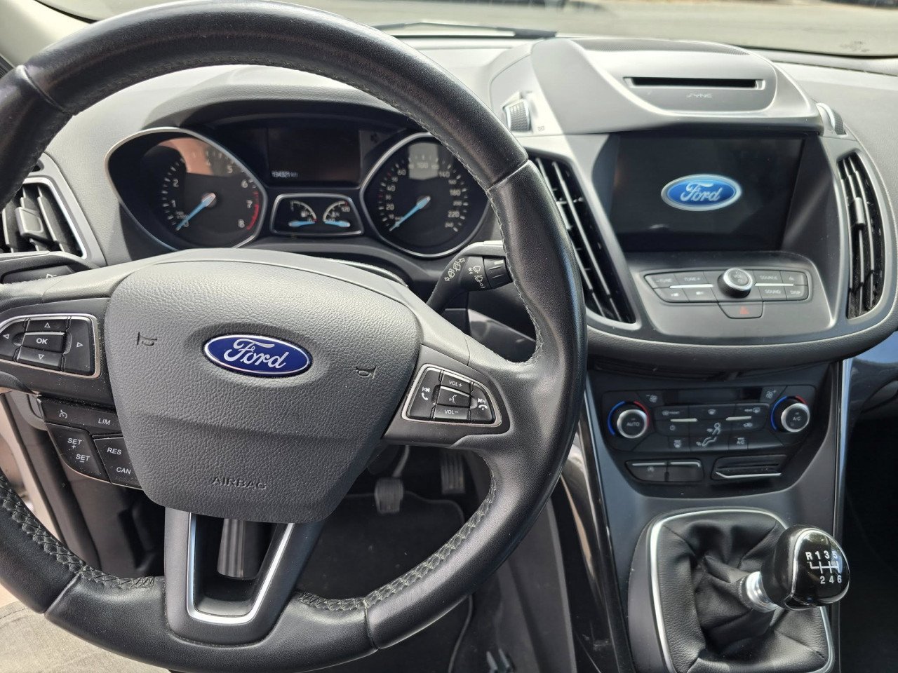Zeer mooie Ford kuga 1.5 titanium  Bouwjaar 2017