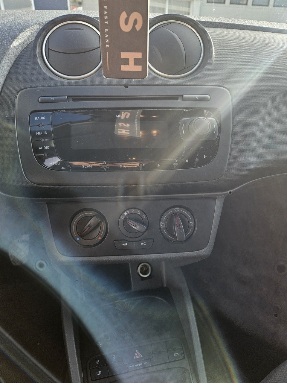 Te koop Seat Ibiza 1.4 stylance Benzine (lees beschrijving)
