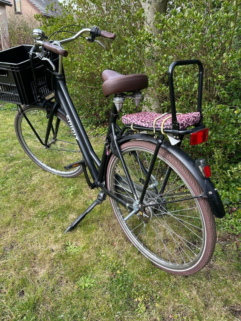 Spirit dames transportfiets met zitje in zeer goede staat