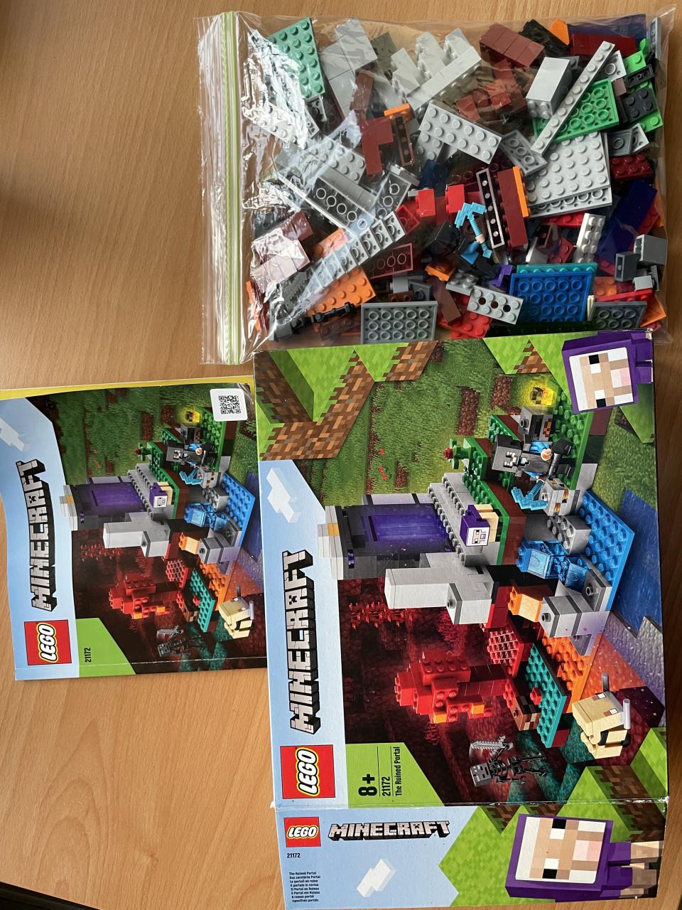Lego mine craft sets