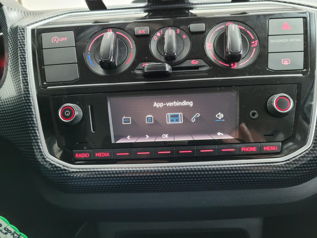 Volkswagen UP! 1.0 bmt | sportvelgen | zwart | airco | bluetooth audio | 5 