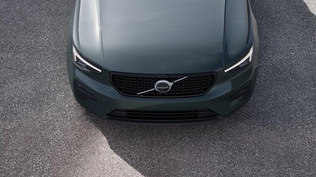 Volvo XC40 b4 gt plus dark visual park assist