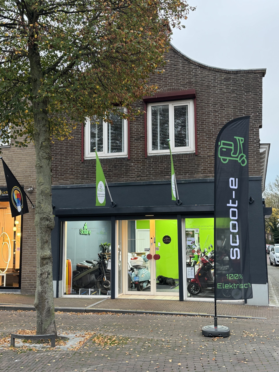 Iva Z1000 scootmobiel. Nu met gratis koffer !!