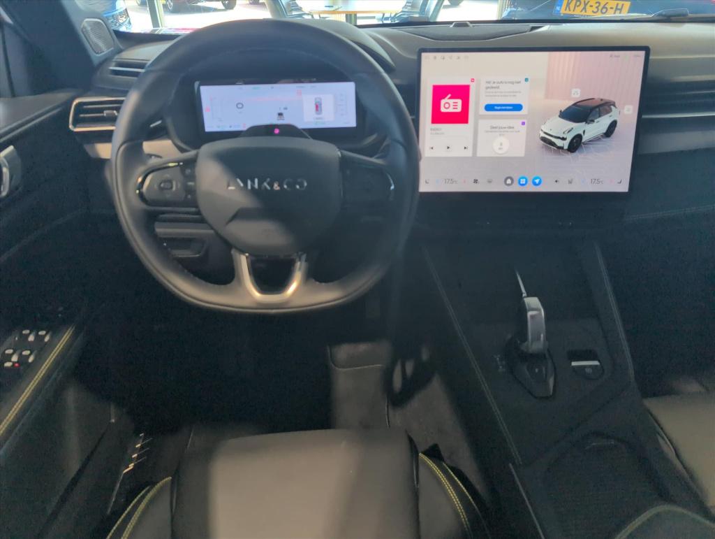 Lynk & Co 01 1.5 276pk phev more | pano | carplay | leer
