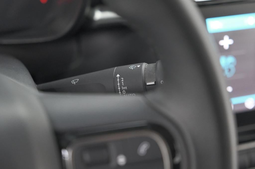 Citroen C3 puretech 110 max | keyless entry/start | camera | navigatie | pa