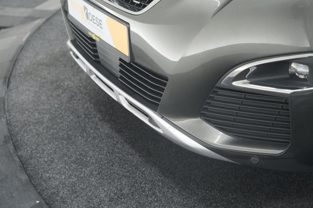 Peugeot 3008 puretech 130 eat6 allure | camera | navigatie | apple carplay 