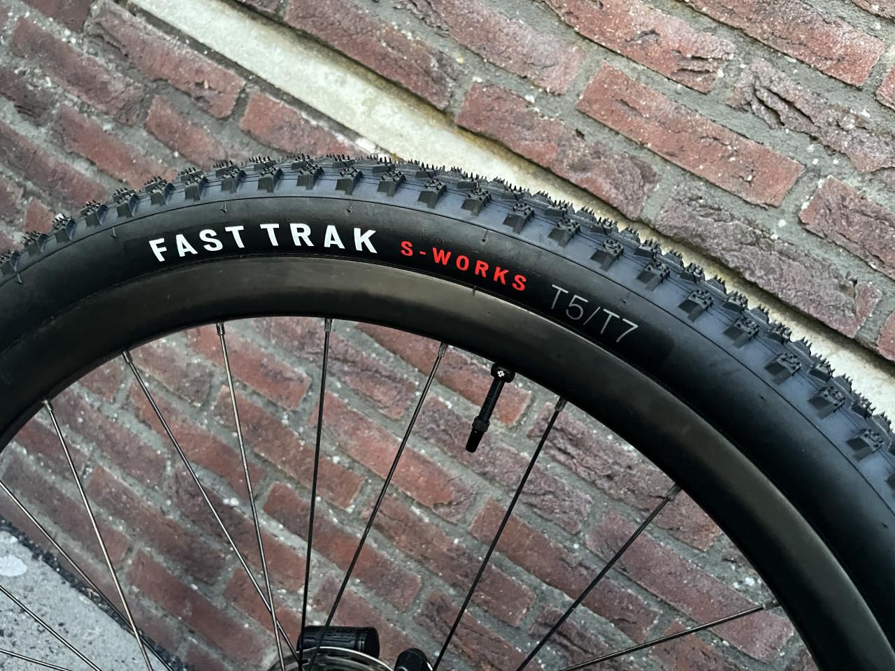 Specialized epic expert evo carbon XL