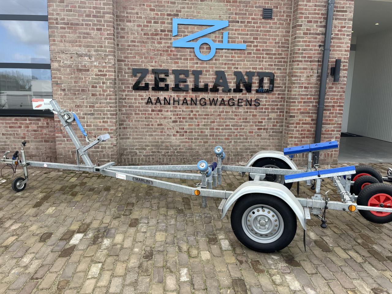 Marlin enkelas boottrailer ongeremd 500kg 4 meter, compleet
