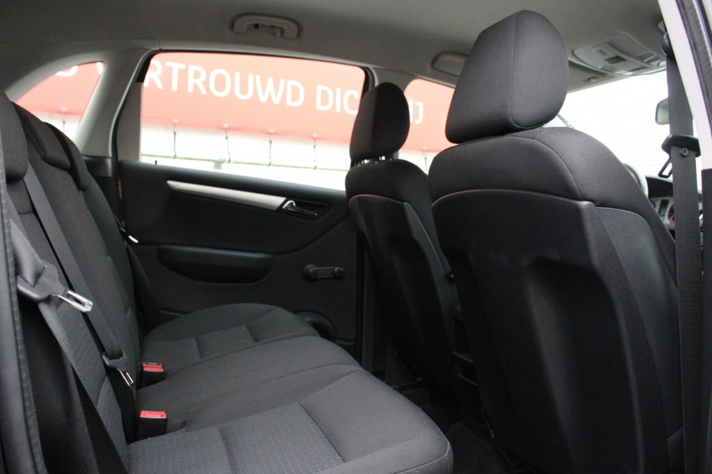 Mercedes-Benz B-Klasse 160 bluee. bns cl.