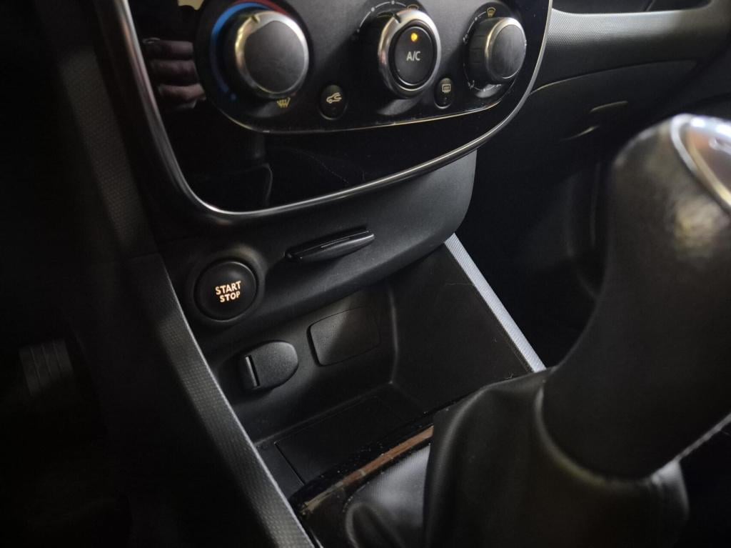 Renault Clio 0.9 tce dynamique / origineel nl / airco / cruisecontrol / par