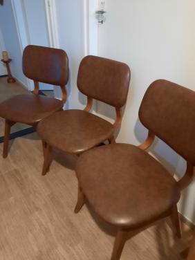Drie retro stoelen, in perfecte staat