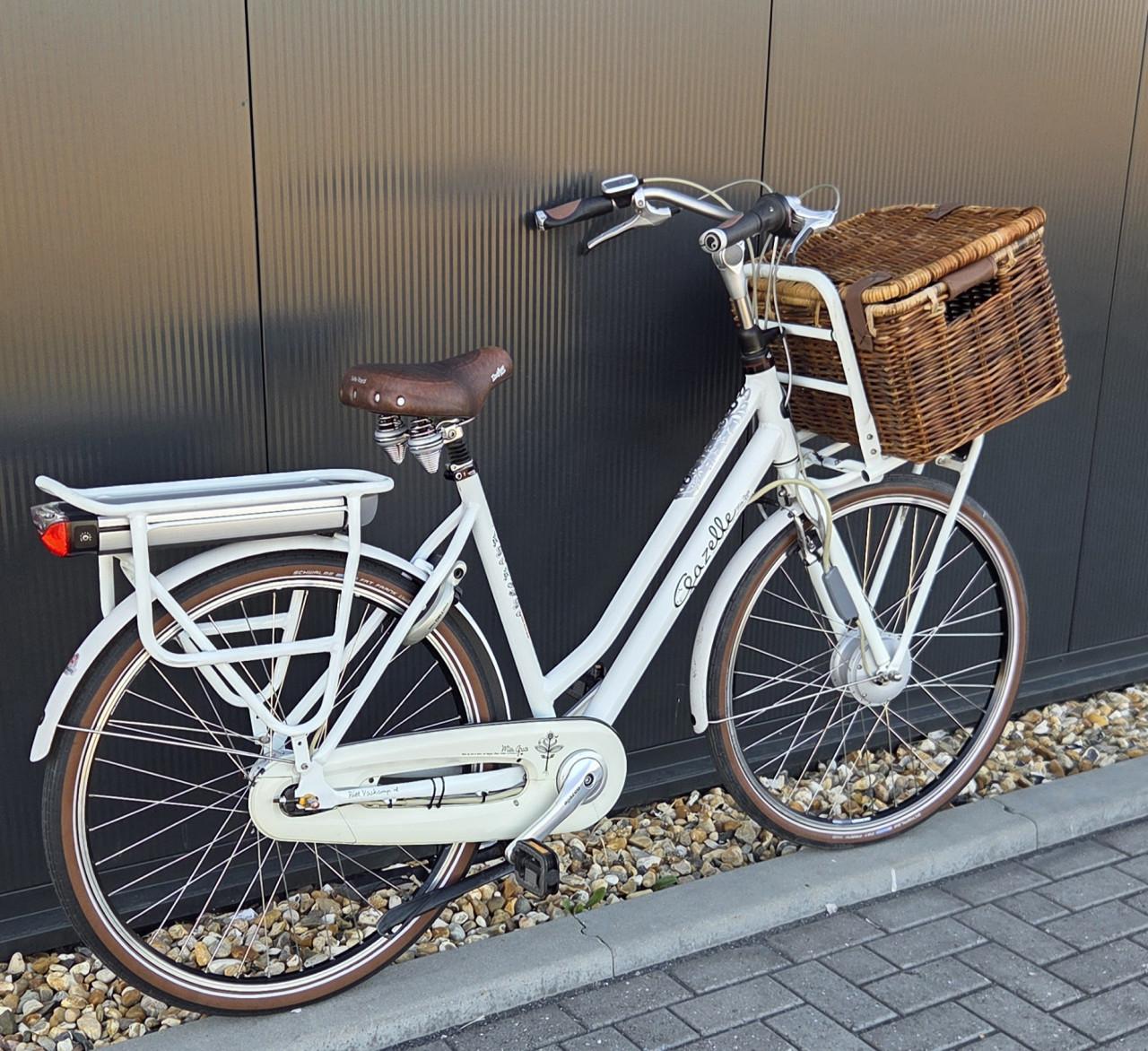 Mooie Gazelle Miss Grace HFP ice White 54cm