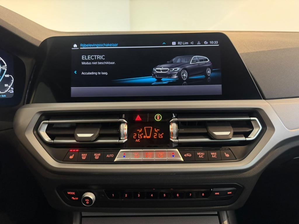 BMW 3-serie touring 320e high executive