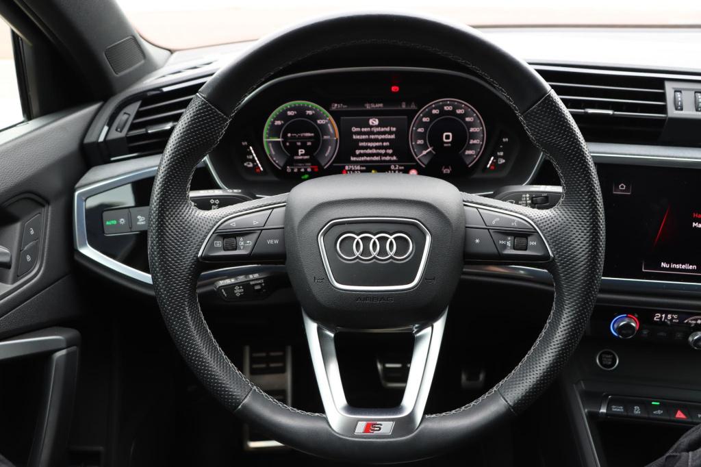 Audi Q3 sportback 45 tfsi e s line 245pk s tronic | soh 91,1% |