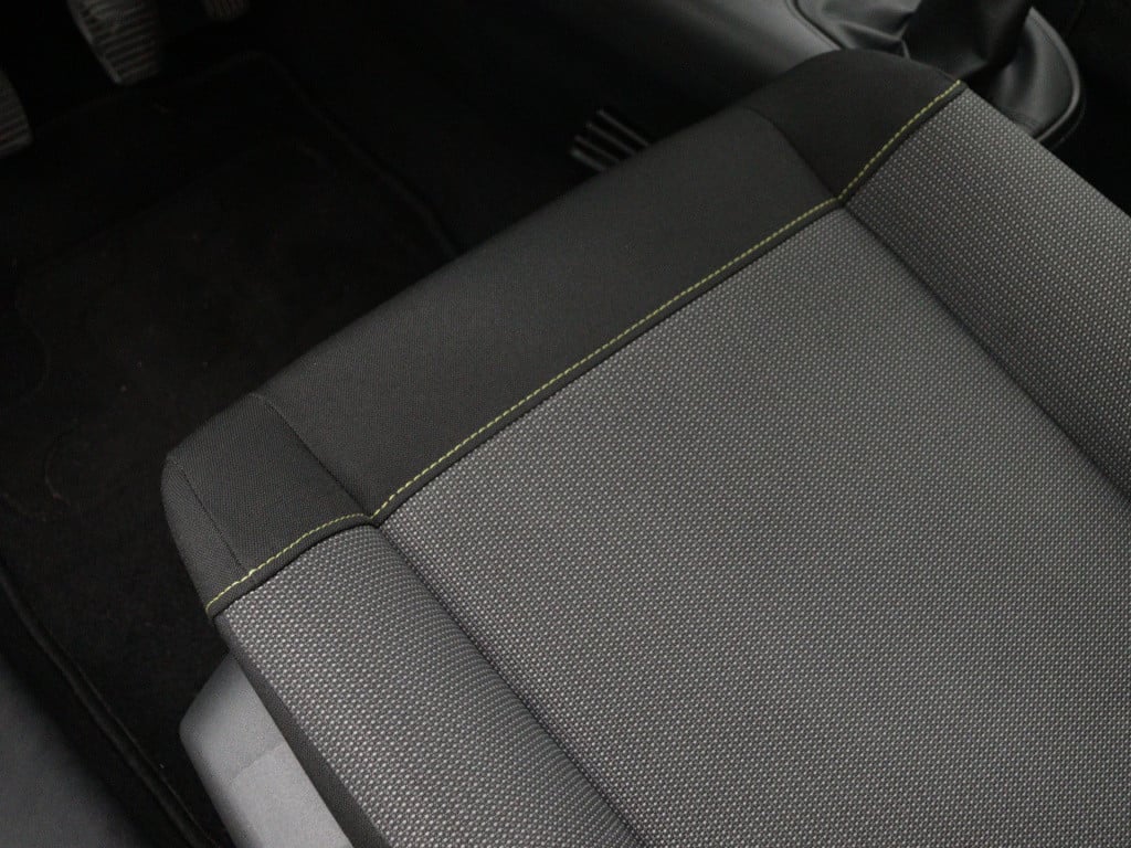 Citroen C3 82 pk feel | rijklaar | parkeersensoren achter | navigatie | app