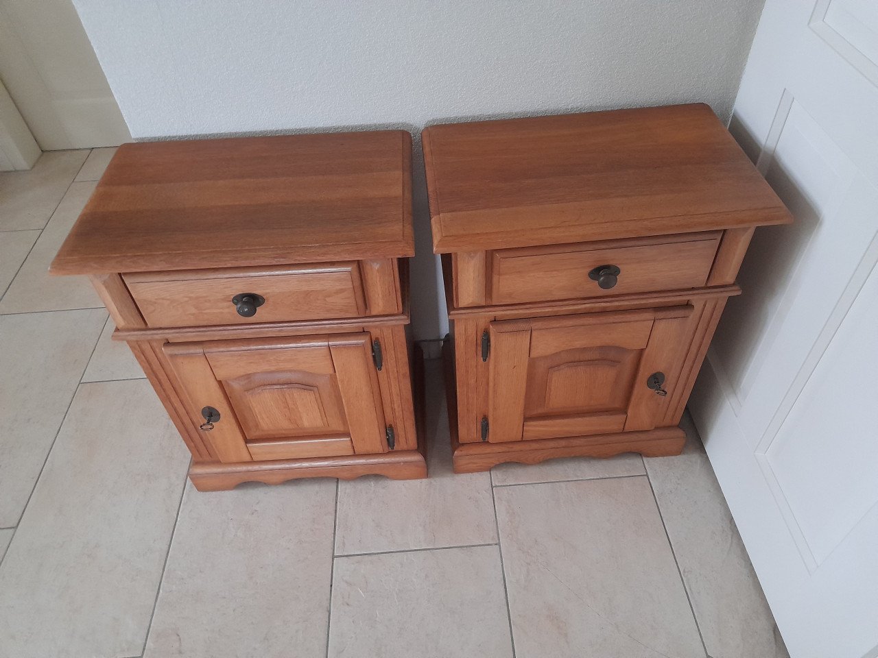 Massief houten 2 Persoons bed 160 x 200 (in goede nette staat )