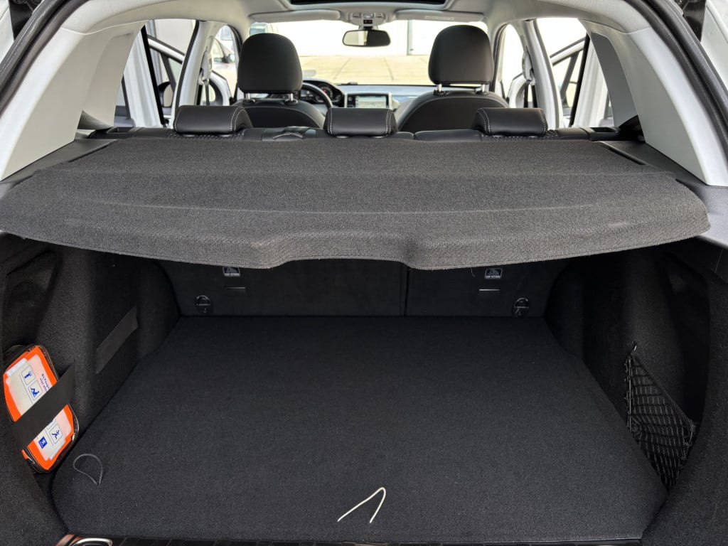 Peugeot 2008 allure 1.2-111pk/panoramadak/trekhaak