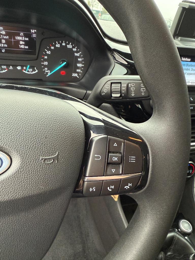 Ford Fiesta 1.1 - trend - cruisecontrol