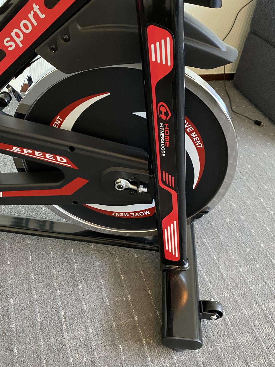 Home trainer bijna nieuw voor langere mensen