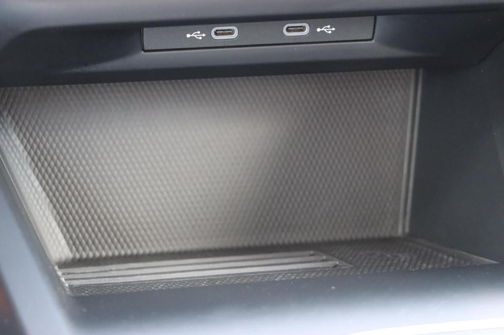 Volkswagen Golf 1.5 ehybrid life edition 204pk dsg6 | soh 100% |