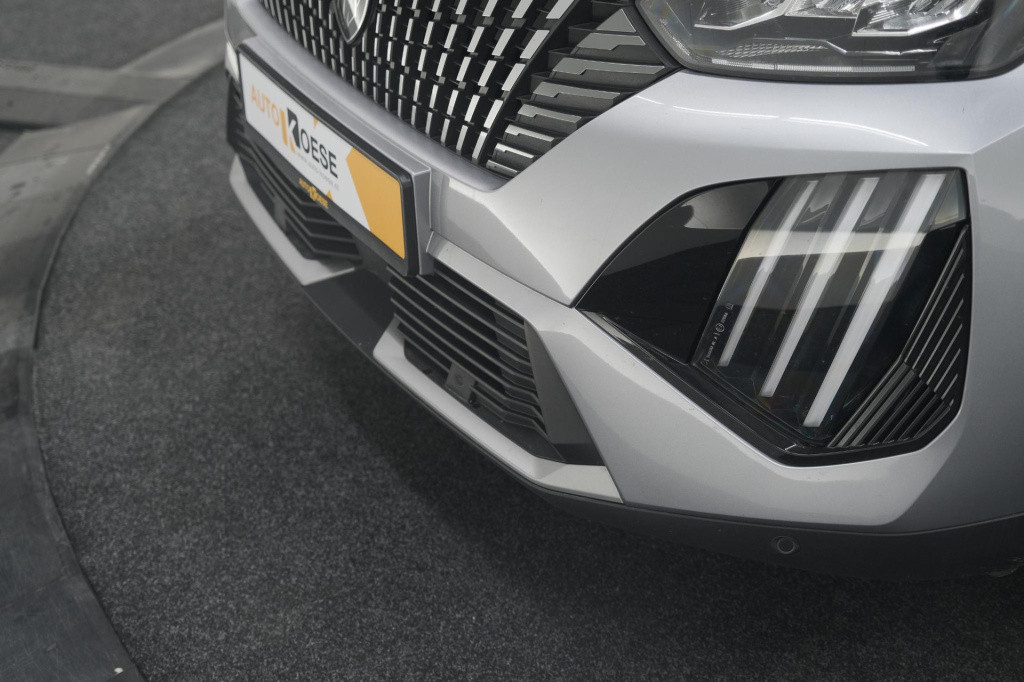 Peugeot 2008 puretech 100 allure | camera | navigatie | apple carplay | par