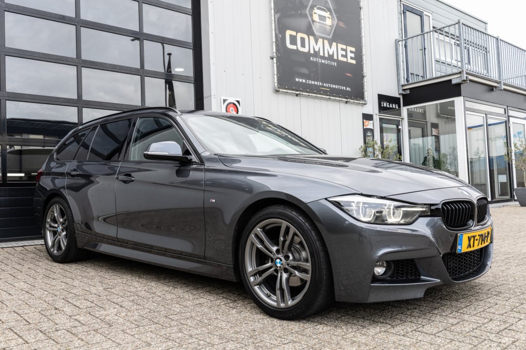 BMW 3-serie touring 318i m sport edition ✅trekhaak✅leder✅nav