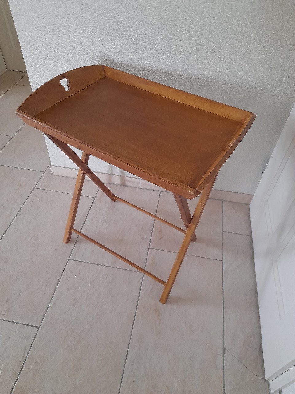 Dienblad op standaard (in goede staat)62 x 41 x 67H