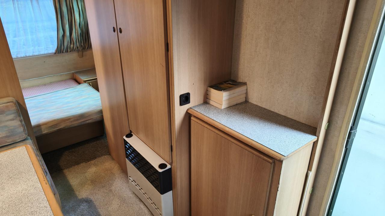 ADRIA UNICA 4153 ce 1990 bj VASTBED TREINZIT