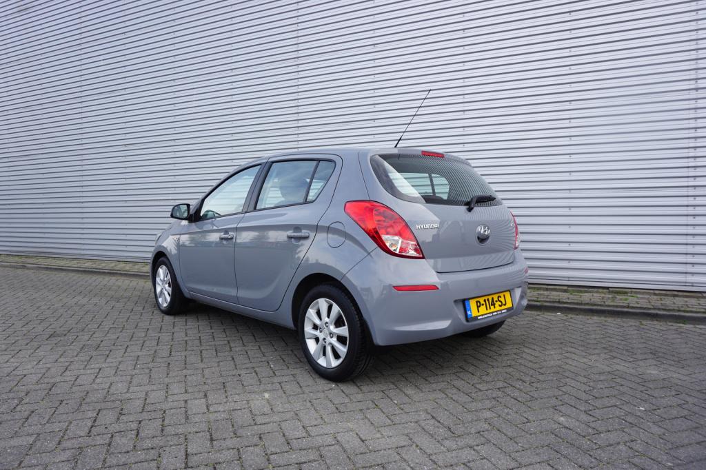 Hyundai I 20 1.2i i-drive airco / elektr. ramen / lm velgen / apk t/m 02-20
