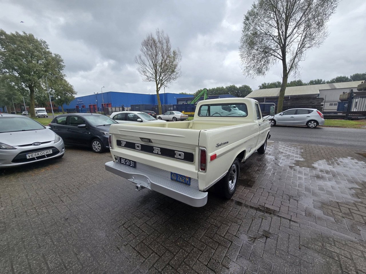 Te koop  Zeer mooie ford f250  pick-up   v8 390ci Automaat