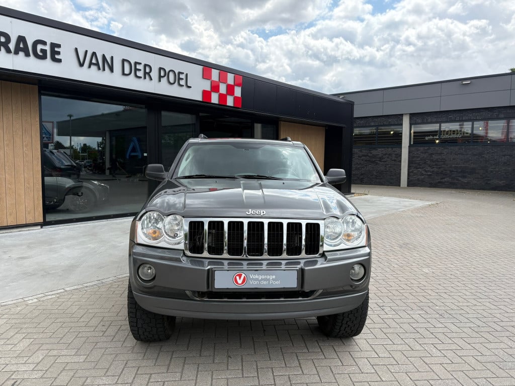 Jeep Grand Cherokee 5.7 v8 hemi limited