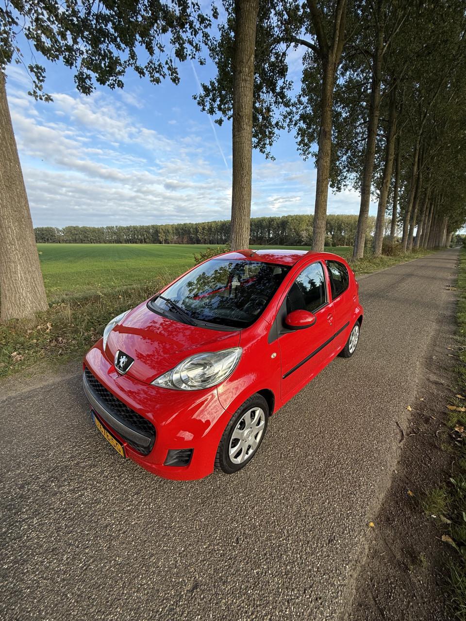 Peugeot 107 1.0 12V XS | 119000 km | NW Koppeling | Airco | 2012 | Carplay