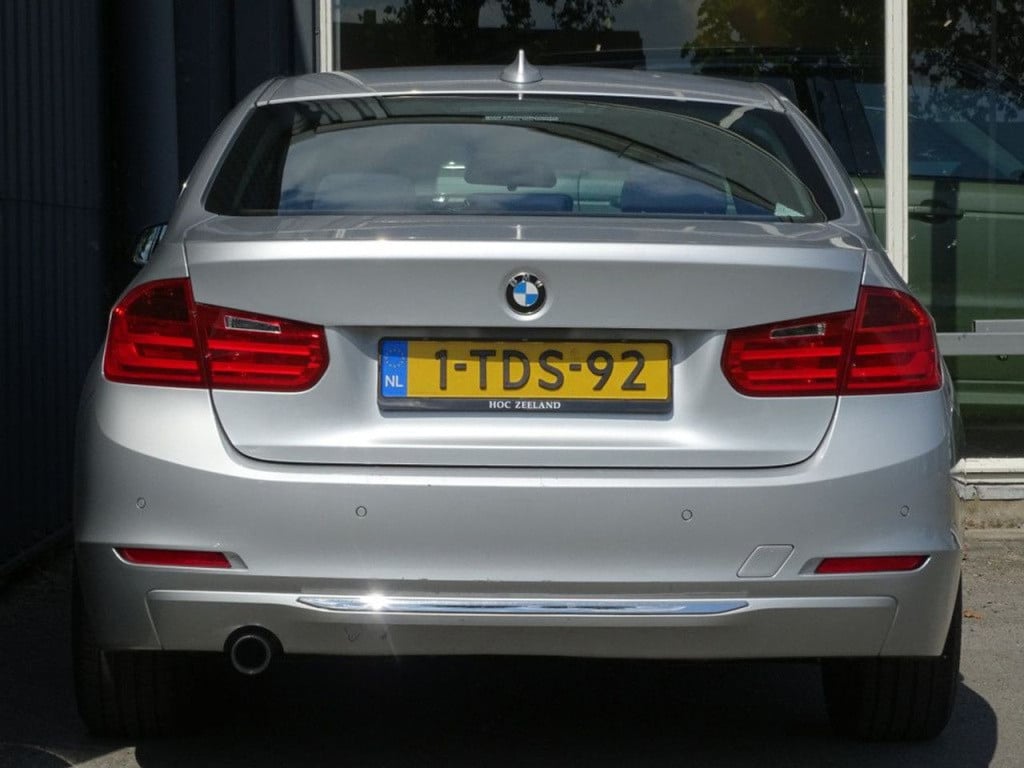 BMW 3-serie 316i executive sport