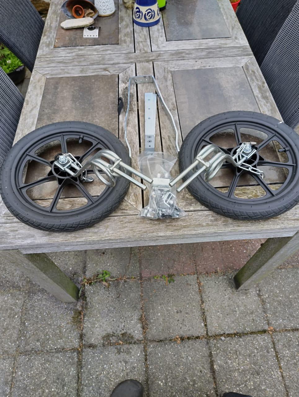 Z.g.a.n. Swingingwheels set