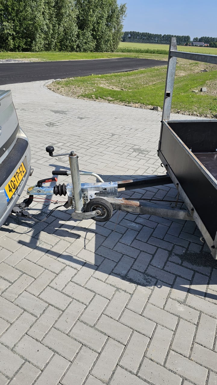 Aanhanger 2-assen 1600-2500kg