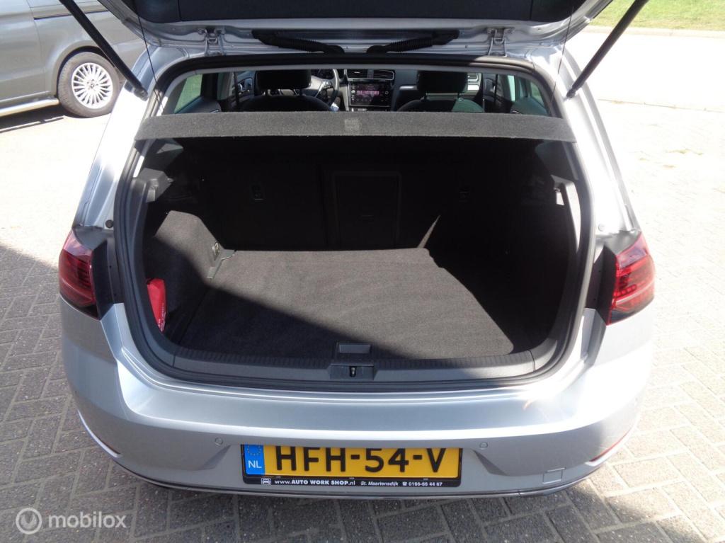 Volkswagen Golf 1.5 tsi iq-drive/airco/ecc/panorama dak/led/navi/carplay/lm