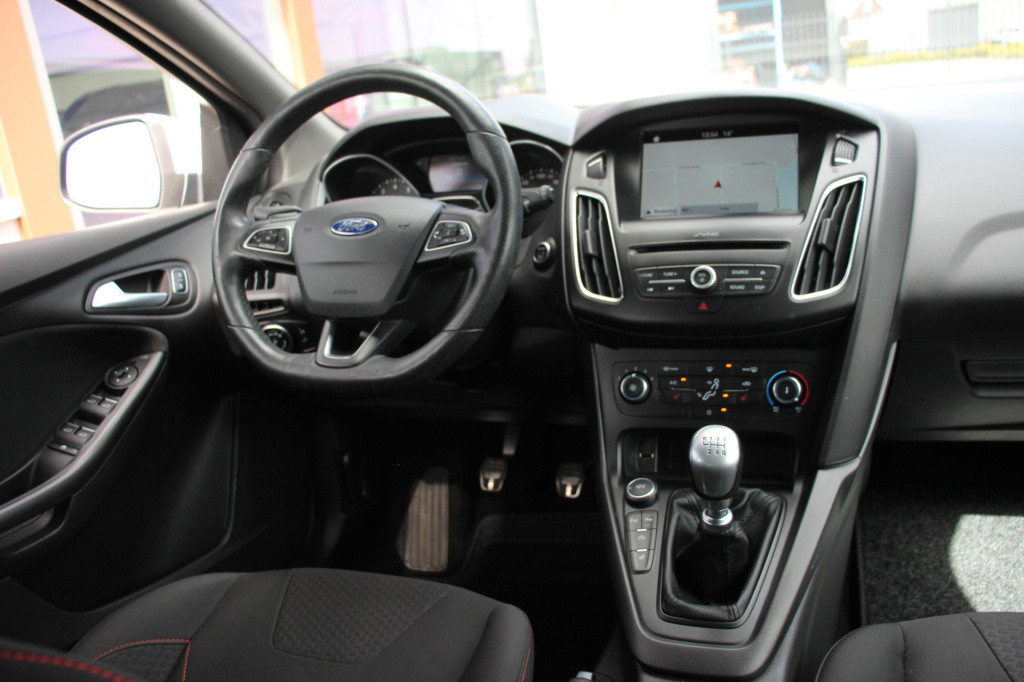 Ford Focus wagon 1.5 st-line