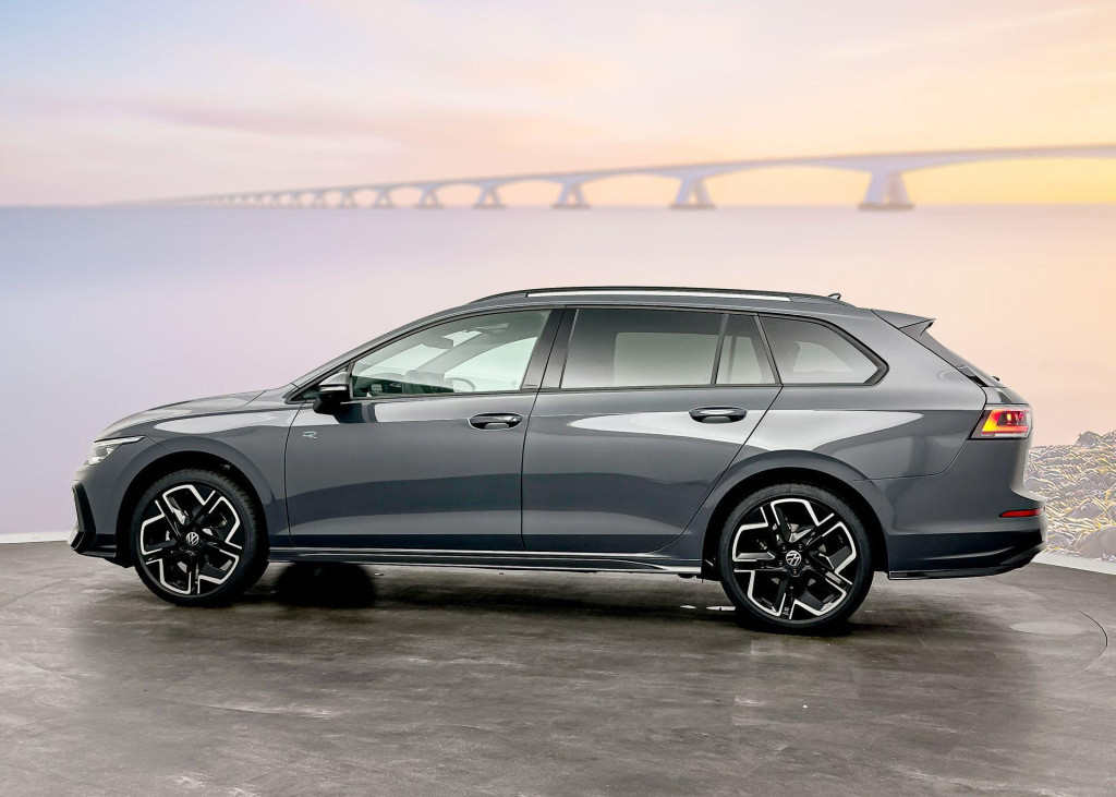 Volkswagen Golf variant r-line-edition 1.5 etsi 85 kw / 116 pk variant 7 v