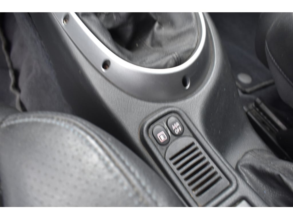 Alfa Romeo GT 2.0 jts distinctive