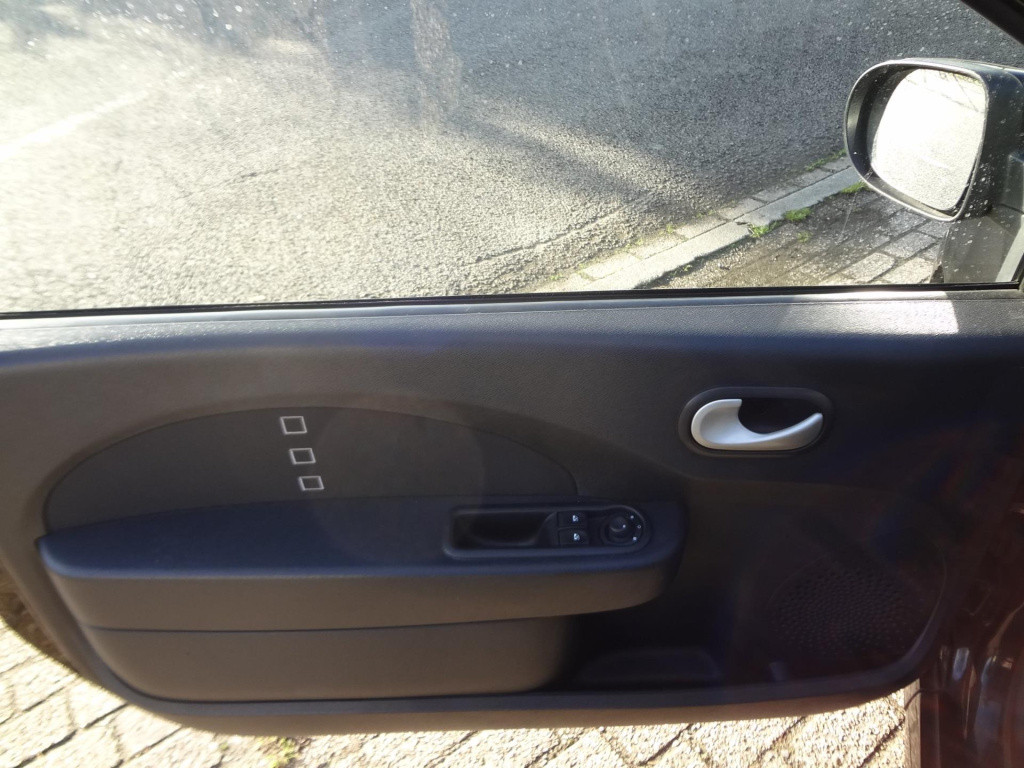 Renault Twingo 1.2-16v dynamique