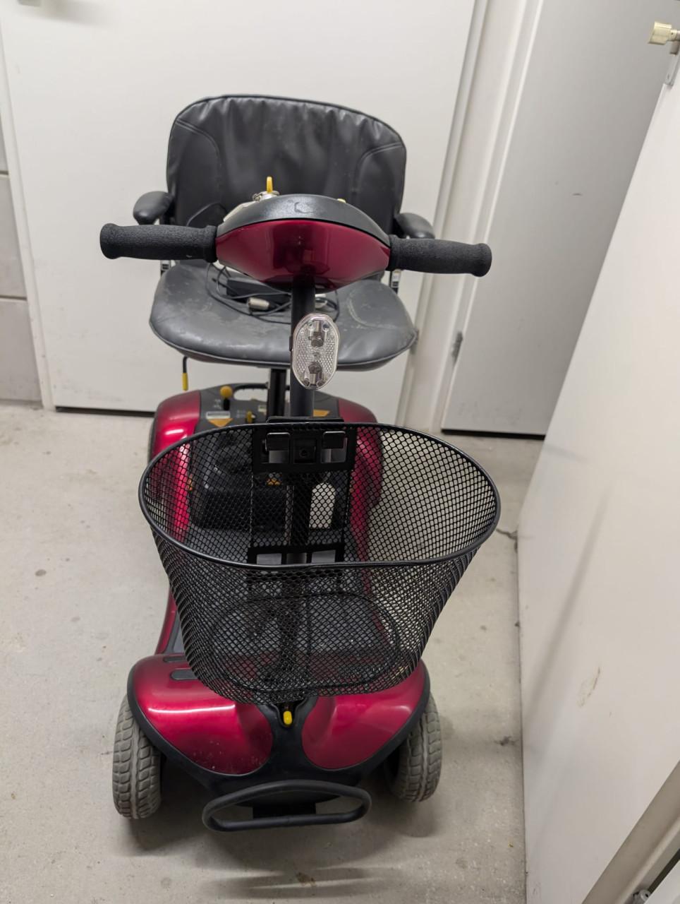 Shoprider scootmobiel – 4 wielen – rood/bordeaux
